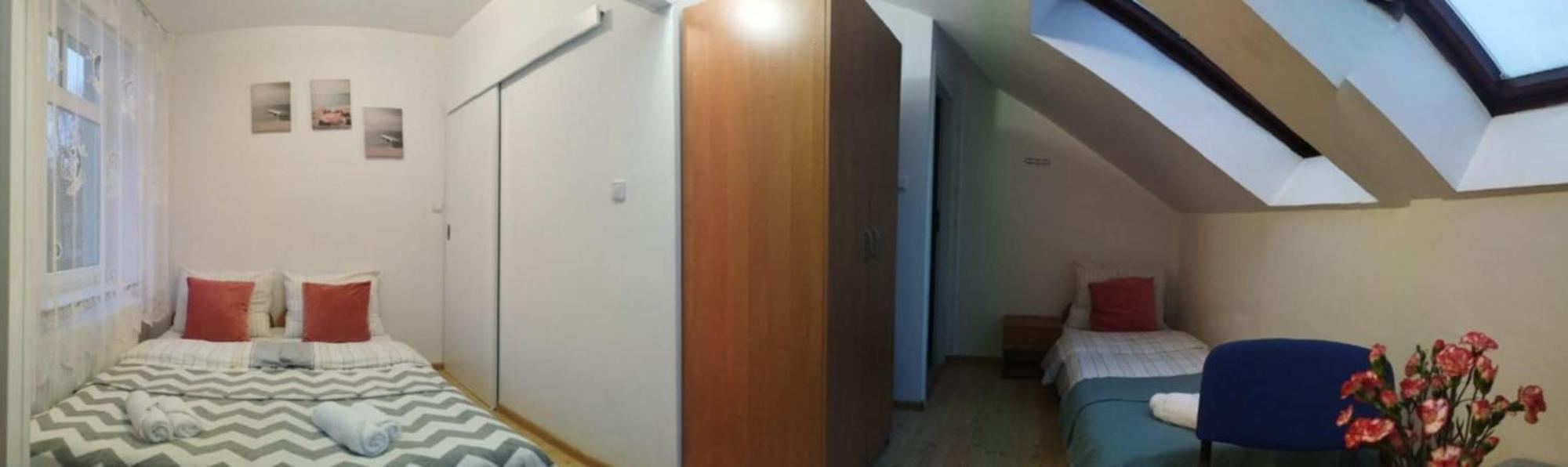 Dom Goscinny U Jacka Rewal Cameră foto